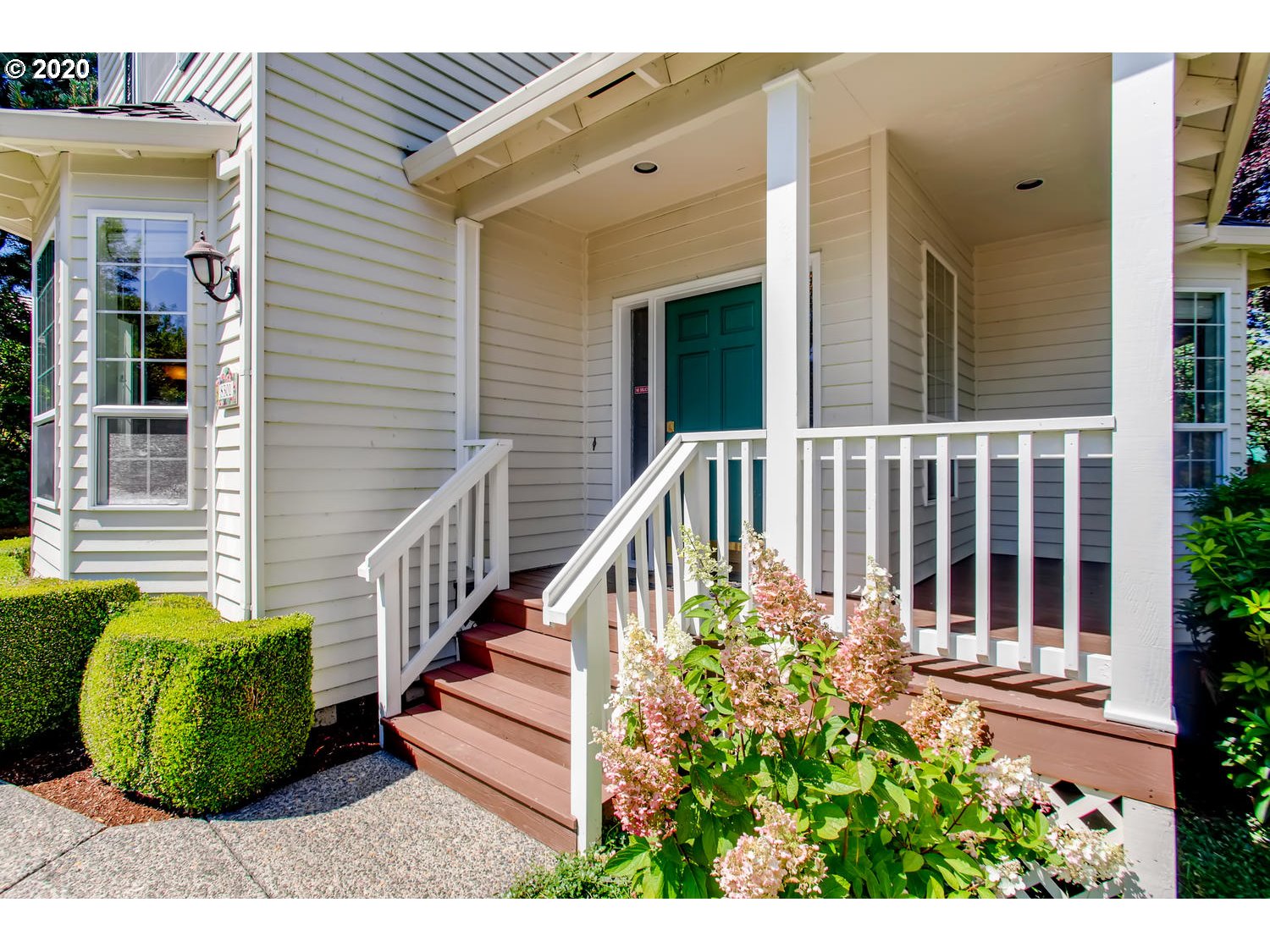 8301 Southwest Sunstone Loop Beaverton, OR 97007 - Photo 4 of 31 Porch