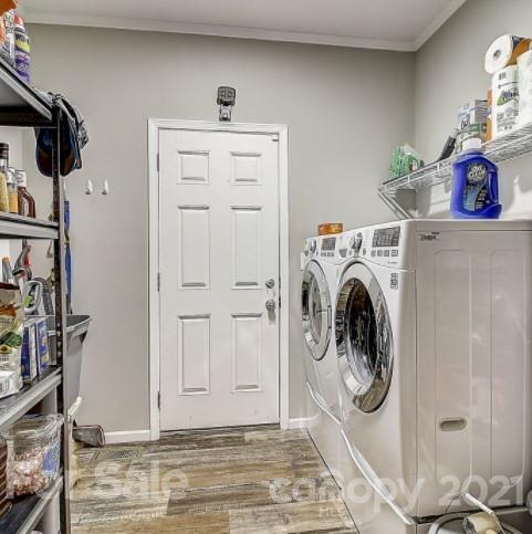 4910 Huntington Farm Road Catawba, SC 29704 - Photo 13 of 20 a view of livingroom with washer and dryer