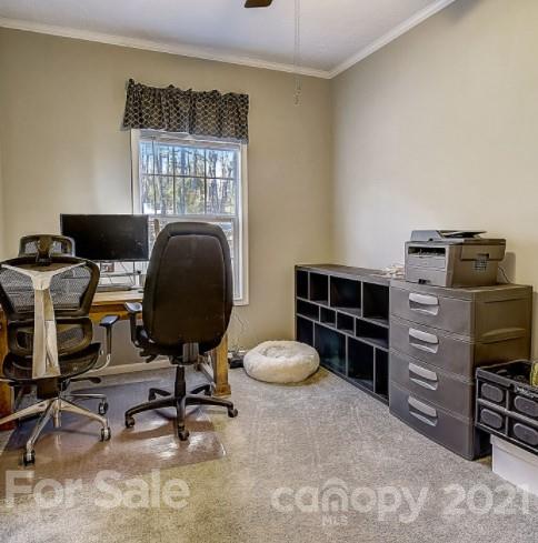 4910 Huntington Farm Road Catawba, SC 29704 - Photo 16 of 20 a workspace with furniture