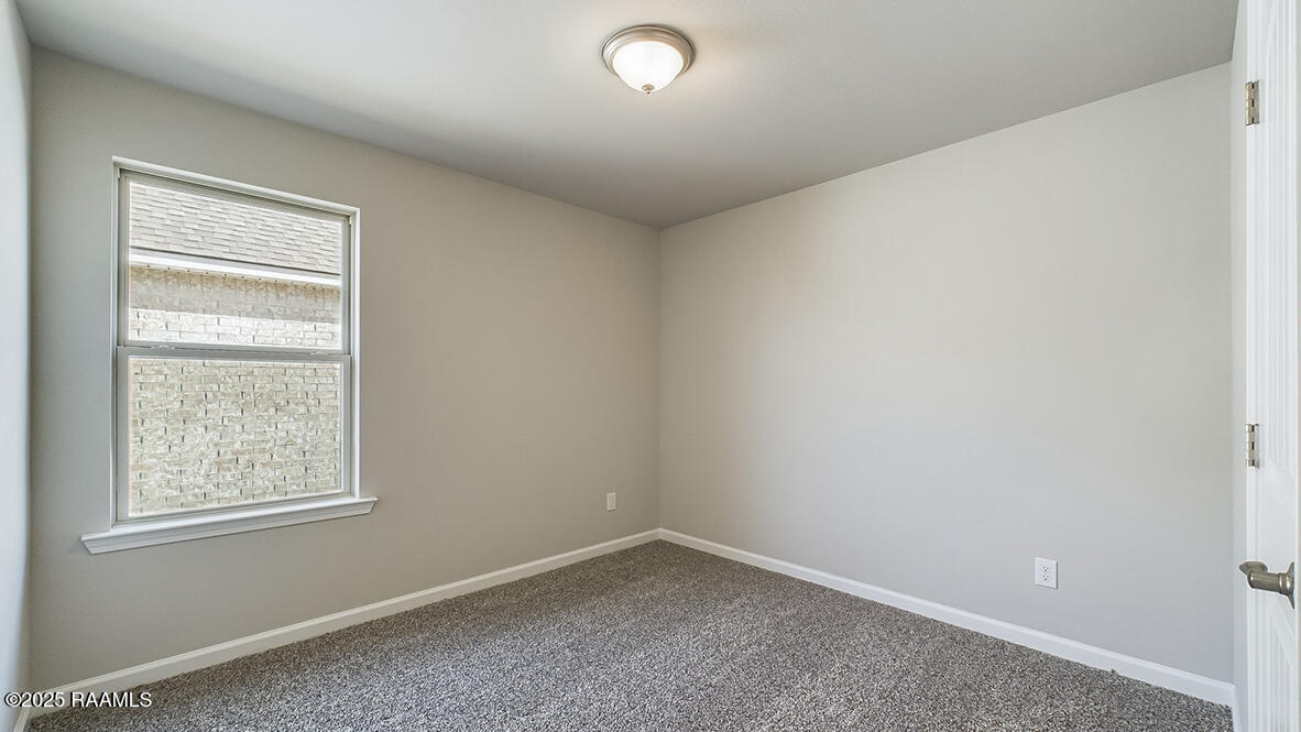 168 Reid Sunset, LA 70584 - Photo 16 of 25 X40F- White-15