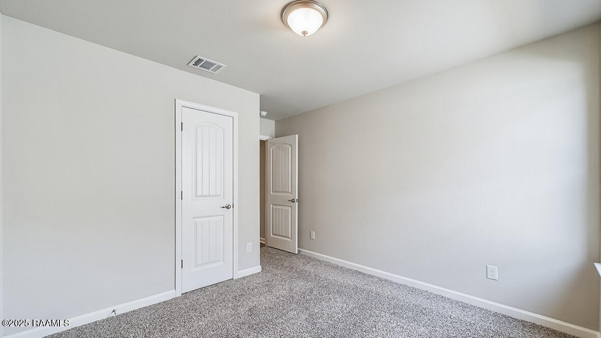 168 Reid Sunset, LA 70584 - Photo 17 of 25 X40F- White-16