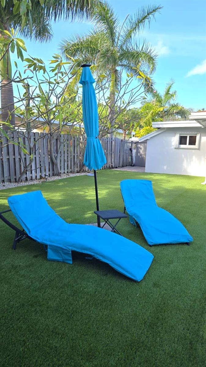 2770 Northeast 30th Street Lighthouse Point, FL 33064 - Photo 27 of 27 a view of a park with a slide