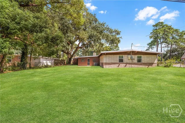 $334,900 | 21 Willow Road, Savannah, GA 31419