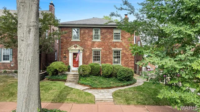 $474,900 | 6451 Devonshire Avenue, St. Louis, MO 63109