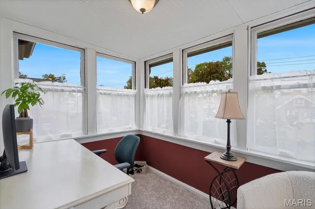 $474,900 | 6451 Devonshire Avenue, St. Louis, MO 63109