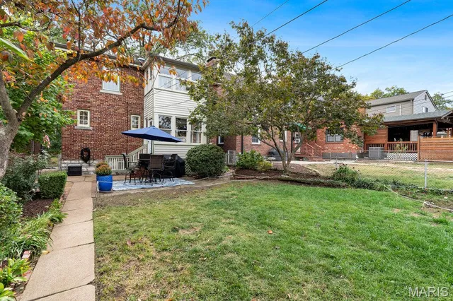 $474,900 | 6451 Devonshire Avenue, St. Louis, MO 63109