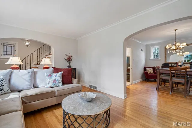 $474,900 | 6451 Devonshire Avenue, St. Louis, MO 63109