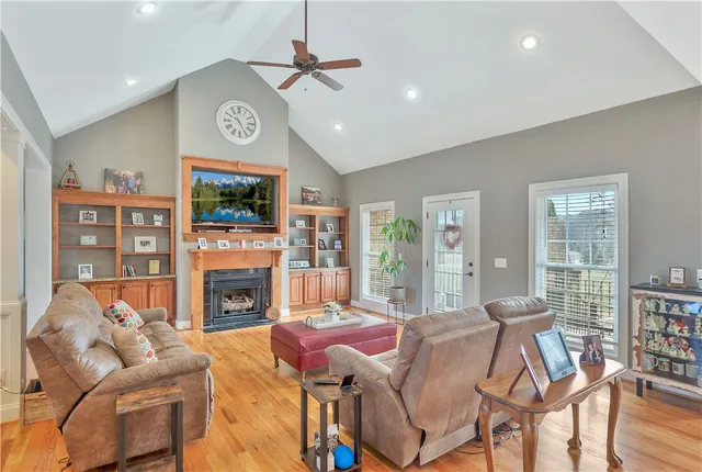 $639,900 | 13 Ione Circle, Williamston, SC 29697