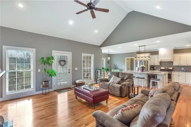 $639,900 | 13 Ione Circle, Williamston, SC 29697