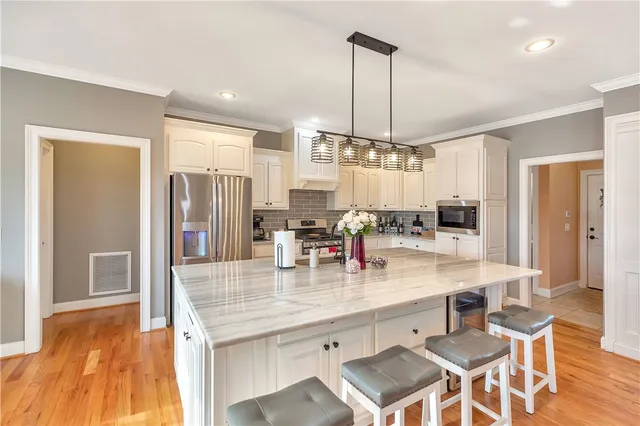 $639,900 | 13 Ione Circle, Williamston, SC 29697