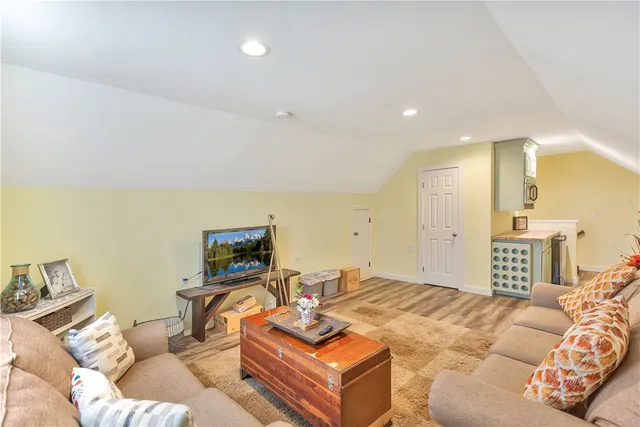 $639,900 | 13 Ione Circle, Williamston, SC 29697