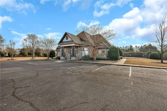 $639,900 | 13 Ione Circle, Williamston, SC 29697
