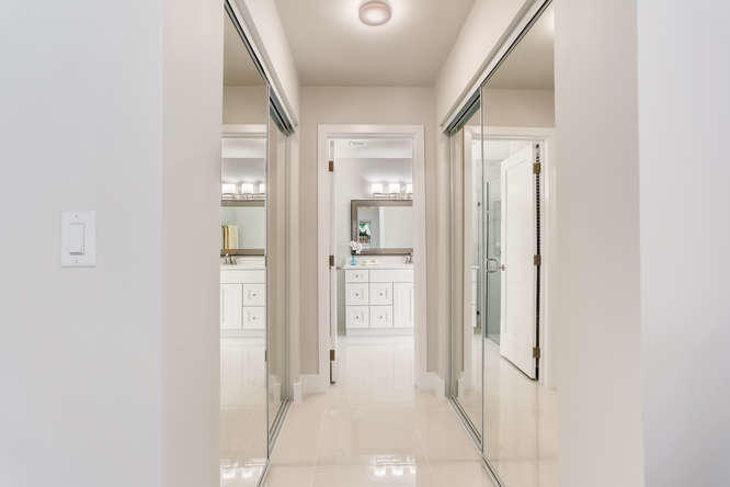 600 Southwest 3rd Street Boca Raton, FL 33486 - Photo 20 of 29 Master Bedroom Dressing Area