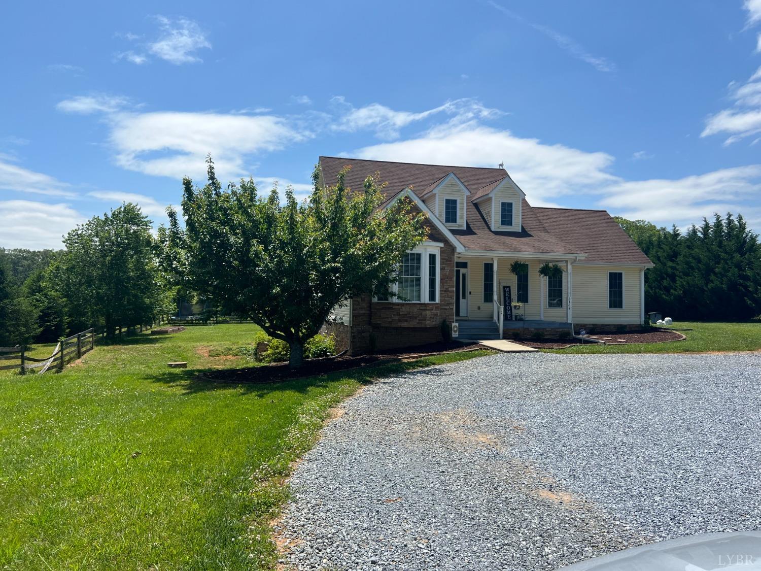 3164 New London Road Forest, VA 24551 - Photo 3 of 84 Gallery Image 3