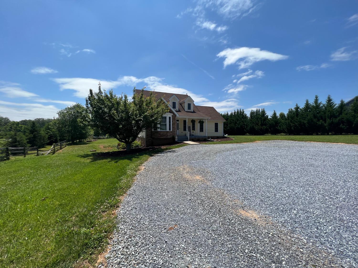 3164 New London Road Forest, VA 24551 - Photo 5 of 84 Gallery Image 5