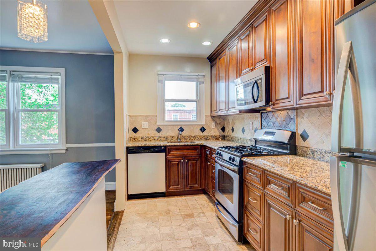 3707 Kimble Road Baltimore, MD 21218 - Photo 13 of 36