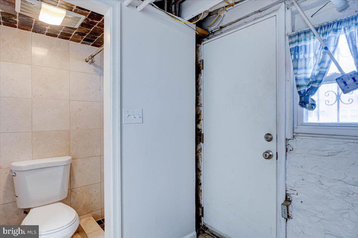 3707 Kimble Road Baltimore, MD 21218 - Photo 31 of 36