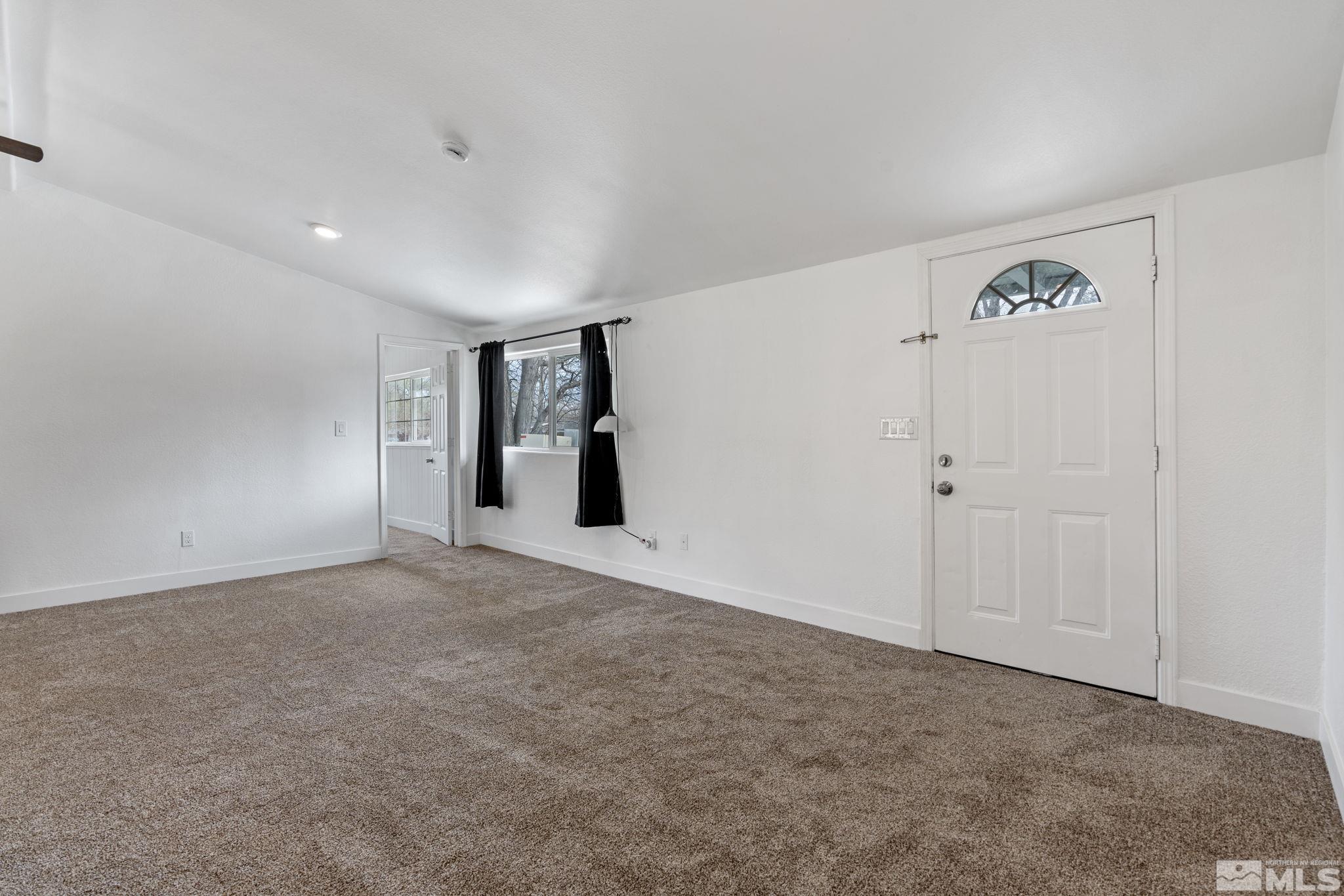 320 M Street Sparks, NV 89431 - Photo 6 of 32 a view of an empty room