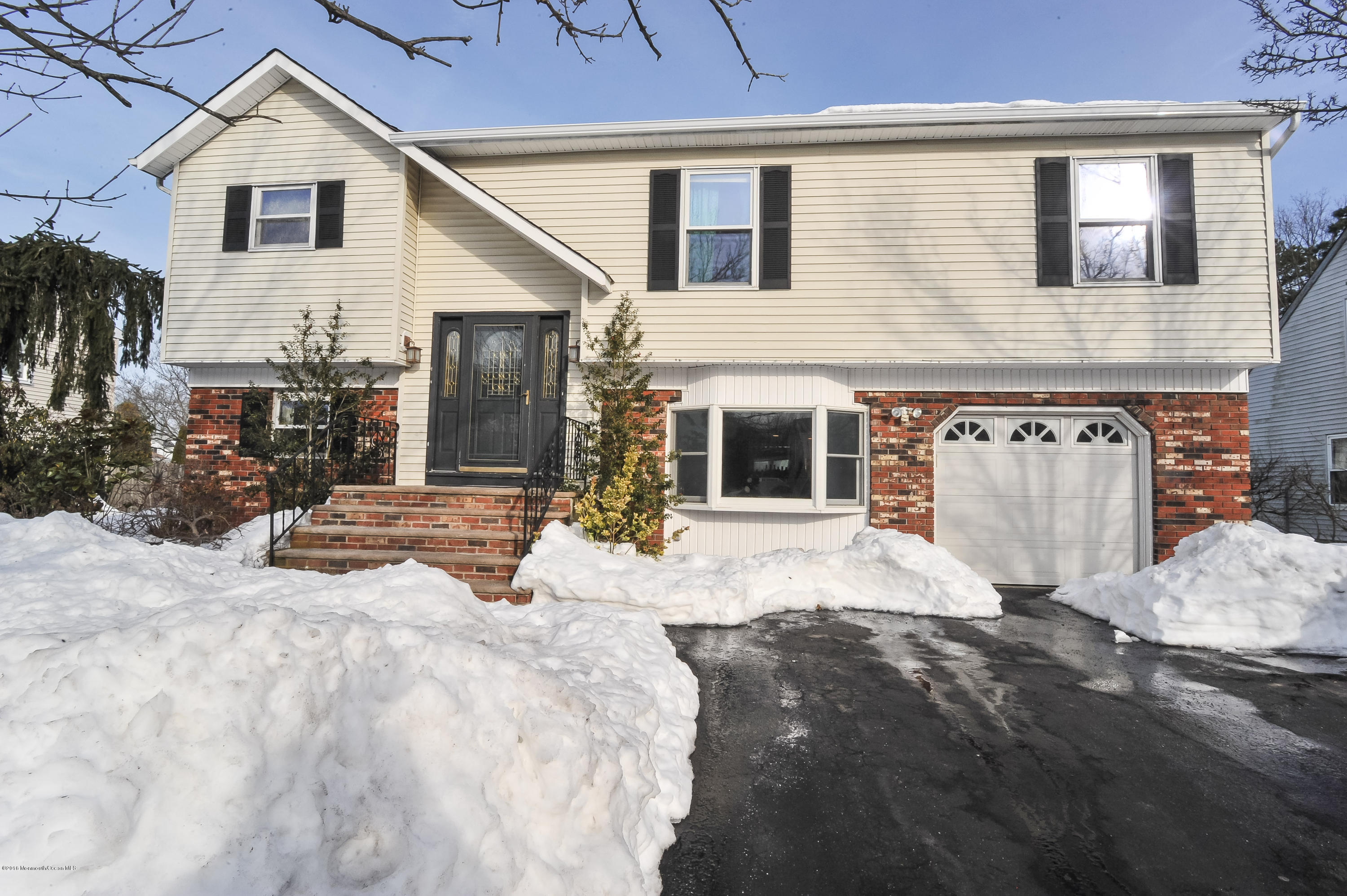 42 Hedgewood Road Howell, NJ 07731 - Photo 3 of 37 DSC_0845-77