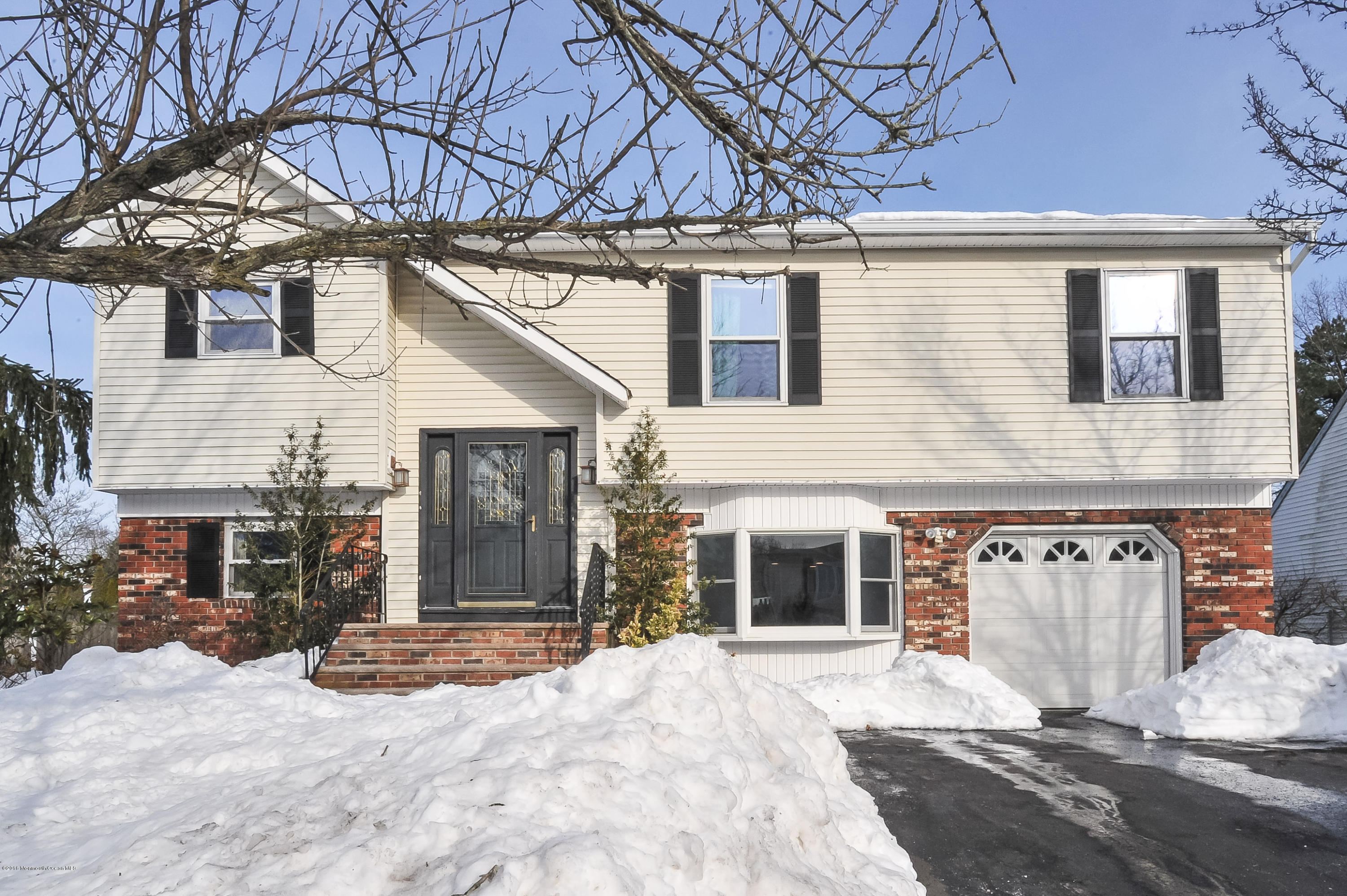 42 Hedgewood Road Howell, NJ 07731 - Photo 5 of 37 DSC_0848-80