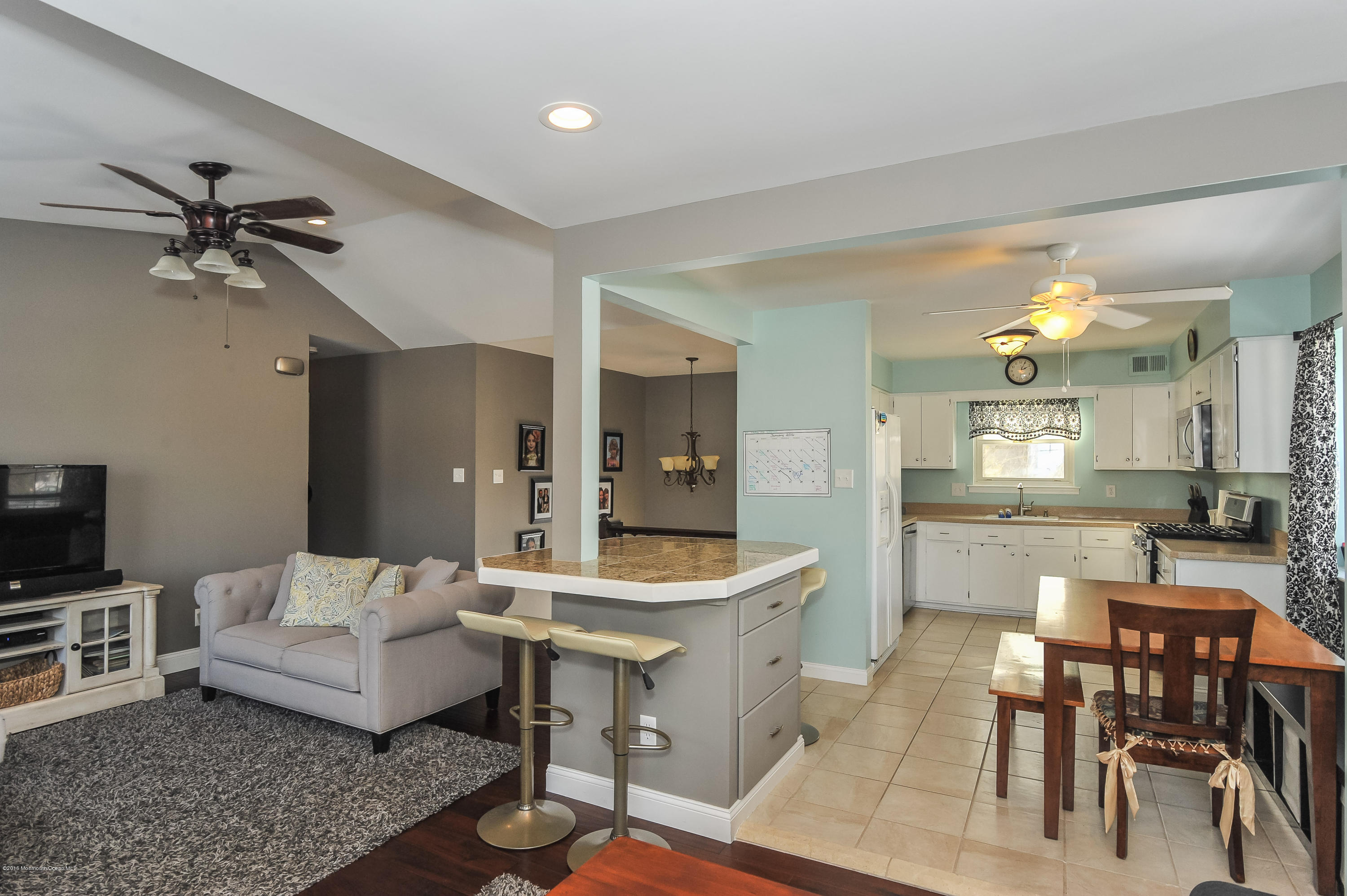 42 Hedgewood Road Howell, NJ 07731 - Photo 10 of 37 DSC_0773-11