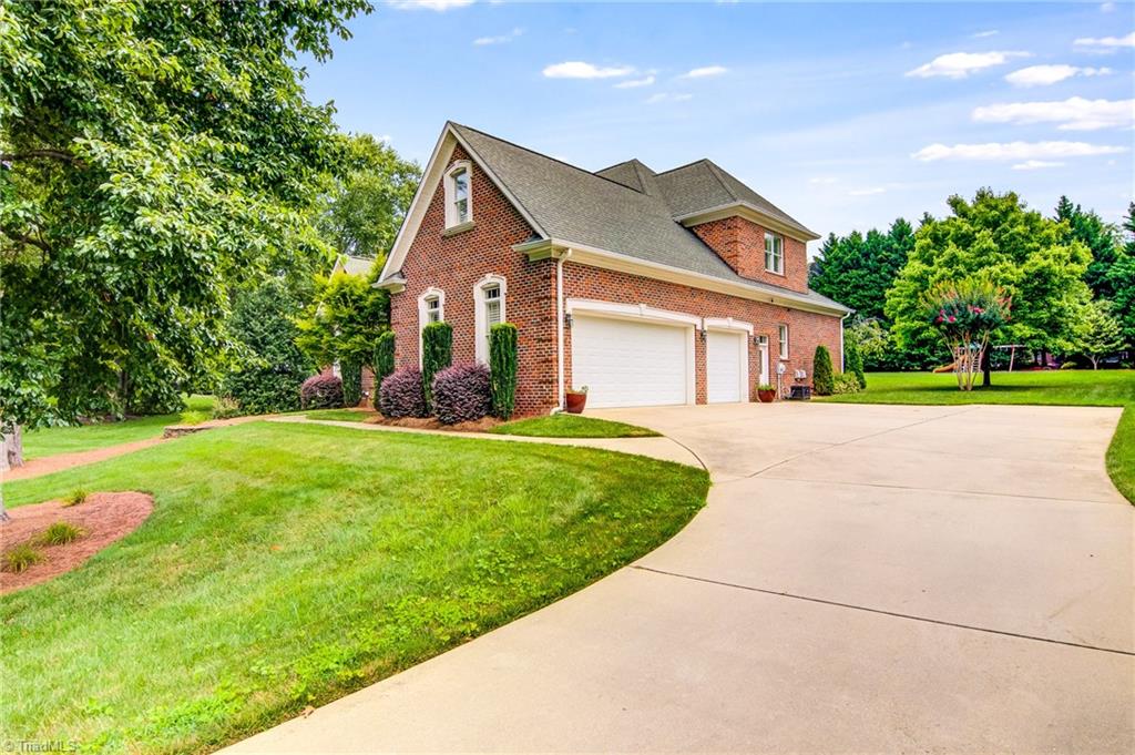 5904 Autumn Gate Drive Oak Ridge, NC 27310 - Photo 3 of 42