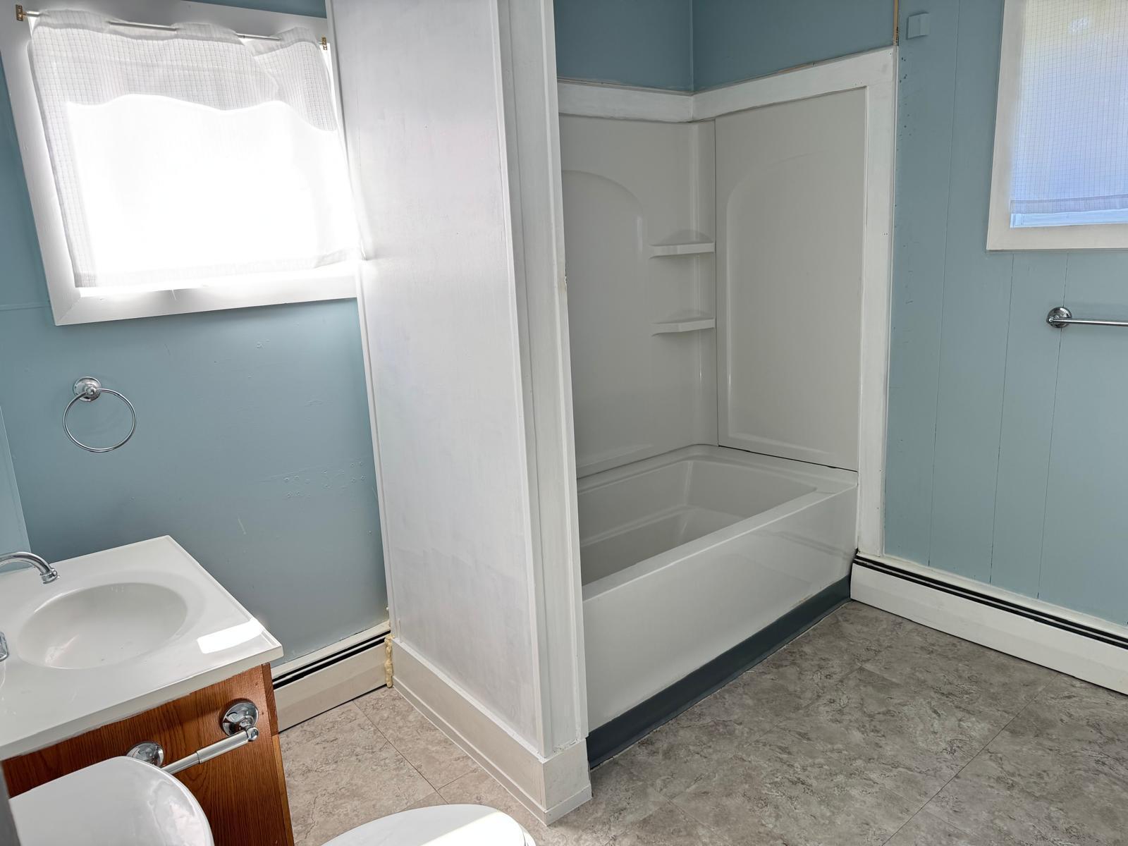 35 Dyer Street Presque Isle, ME 04769 - Photo 18 of 20 Bathroom