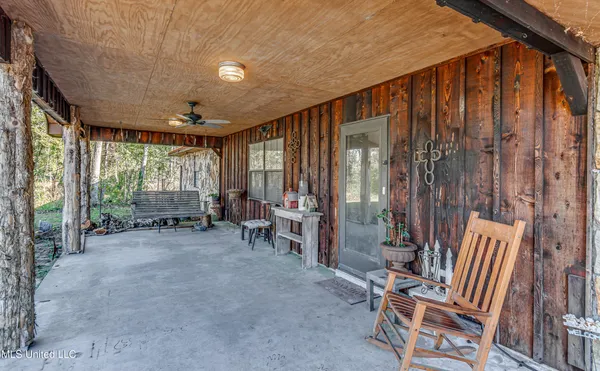 $750,000 | 18170 Highway 28, Taylorsville, MS 39168