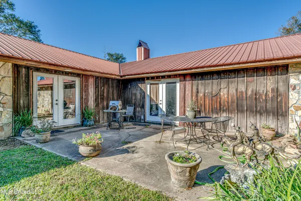 $750,000 | 18170 Highway 28, Taylorsville, MS 39168