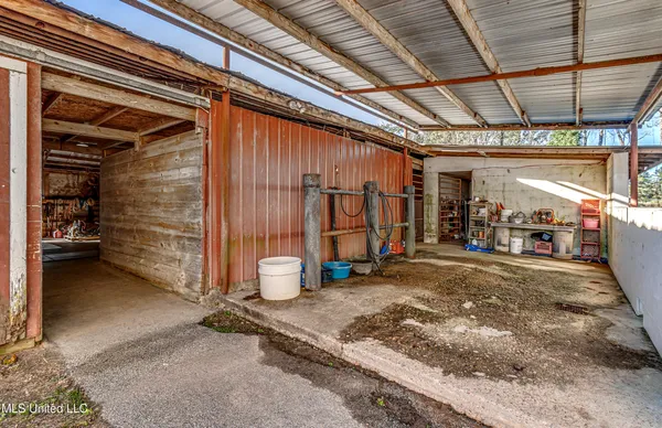 $750,000 | 18170 Highway 28, Taylorsville, MS 39168