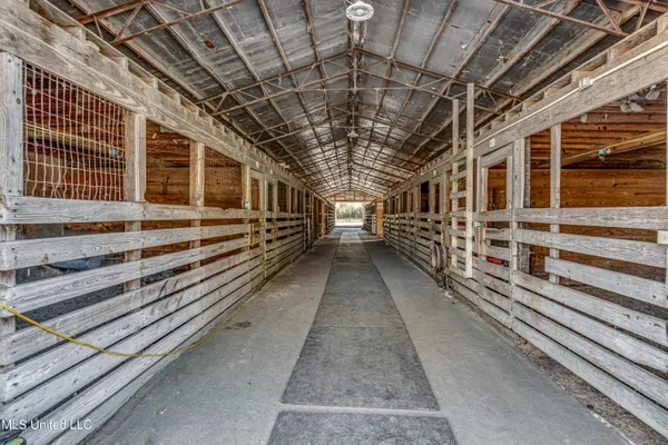 $750,000 | 18170 Highway 28, Taylorsville, MS 39168