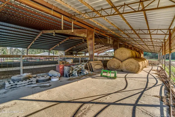 $750,000 | 18170 Highway 28, Taylorsville, MS 39168