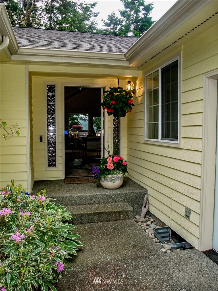 953 East Sequim Bay Road Sequim, WA 98382 - Photo 2 of 25 Gallery Image 2