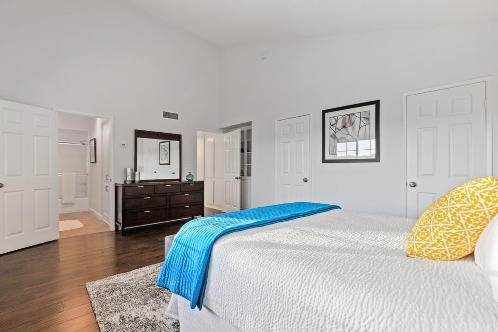 12415 Riverside Drive, Unit 1 Valley Village, CA 91607 - Photo 17 of 26