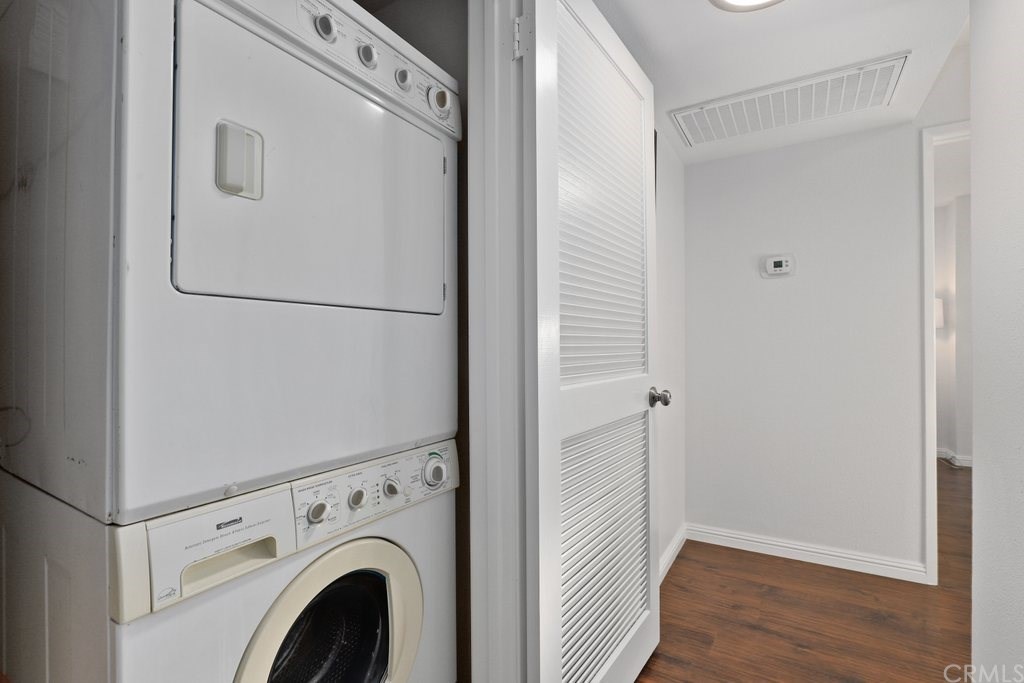 12415 Riverside Drive, Unit 1 Valley Village, CA 91607 - Photo 20 of 26