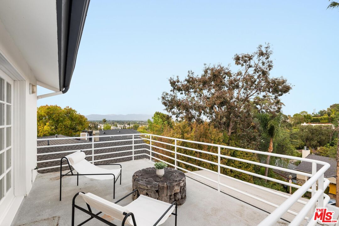4041 Davana Road Sherman Oaks, CA 91423 - Photo 24 of 28