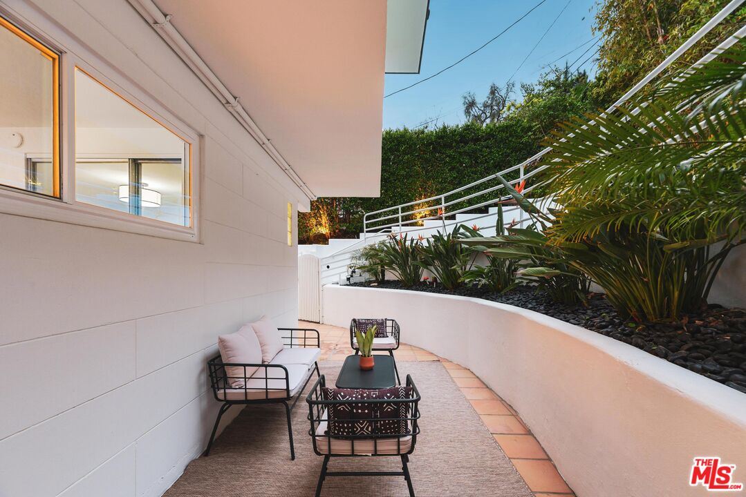 4041 Davana Road Sherman Oaks, CA 91423 - Photo 28 of 28