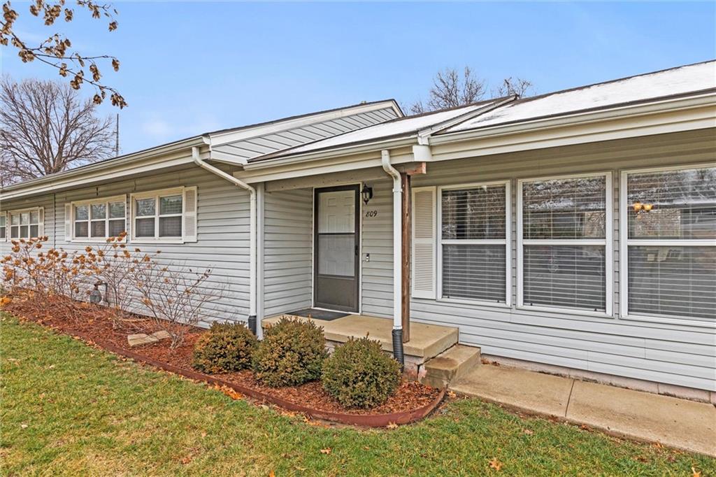 809 Cimmarron Trail Belton, MO 64012 - Photo 3 of 29