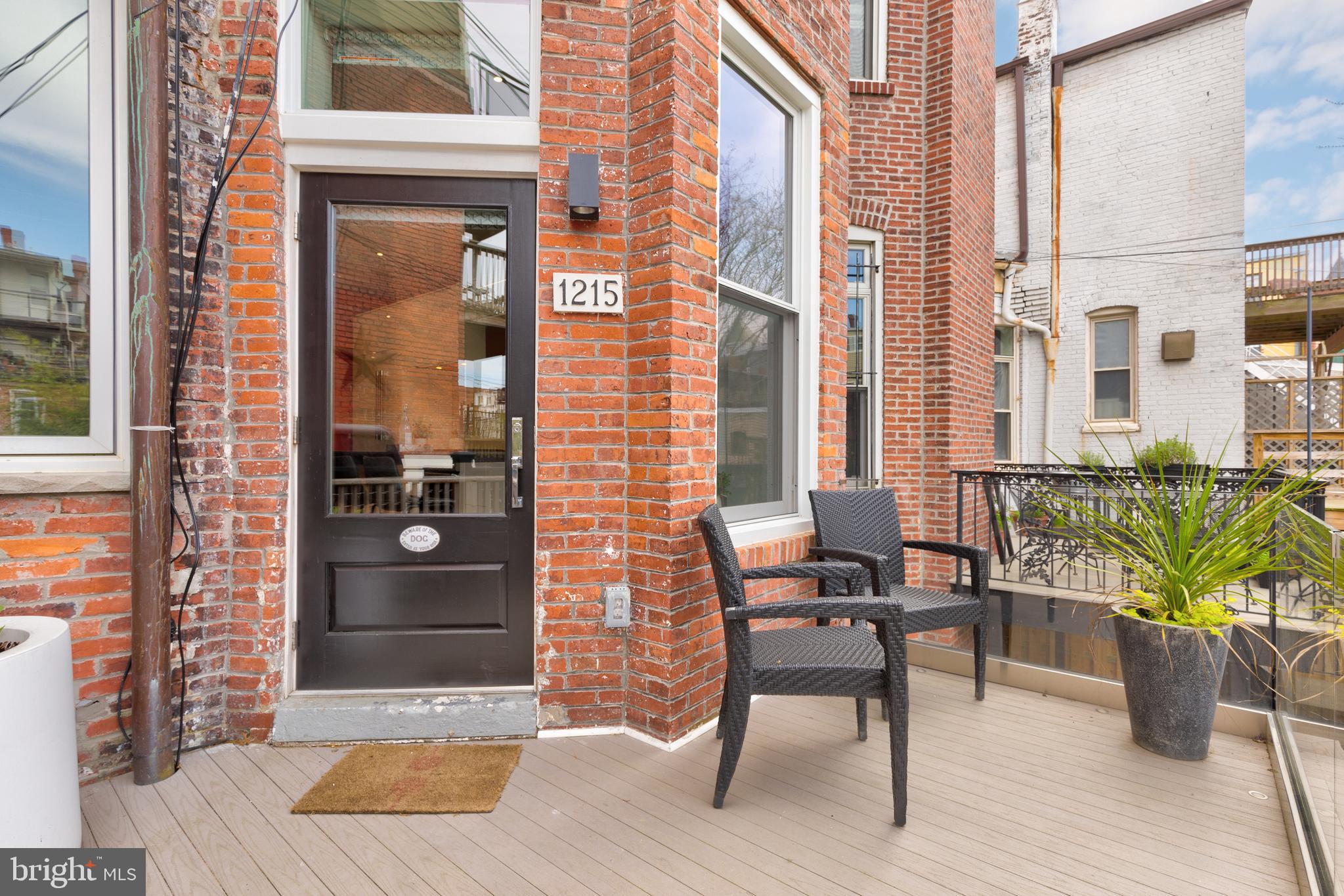 1215 Harvard Street Northwest Washington, DC 20009 - Photo 35 of 54 Deck