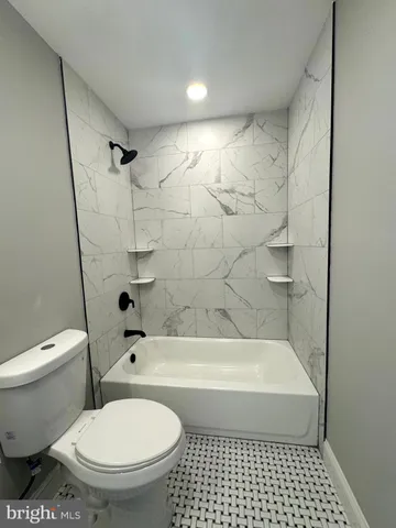 $579,999 | 2304 Parkview Avenue, Abington, PA 19090