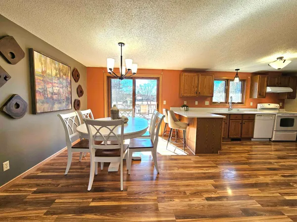$399,900 | W4581 West Buss Drive, Cecil, WI 54111