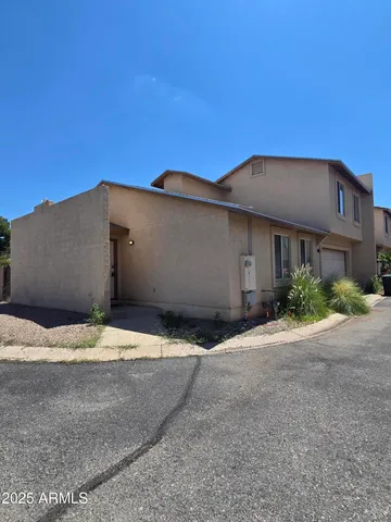$1,450 | 1377 Leon Way, Sierra Vista, AZ 85635