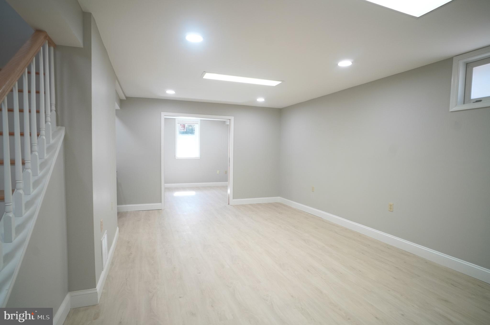 10322 Dunn Meadow Road Vienna, VA 22182 - Photo 42 of 45
