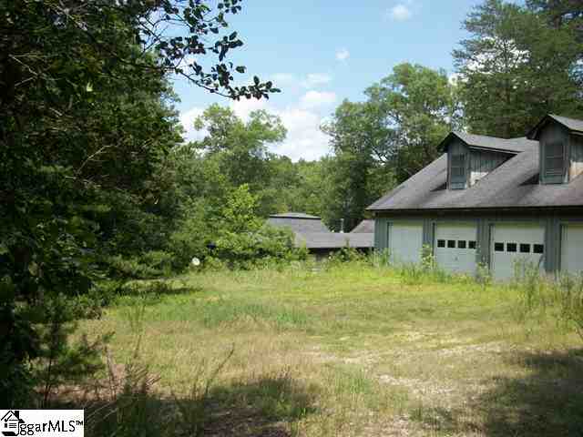201 Cooper Lake Road Simpsonville, SC 29681 - Photo 3 of 14 Gallery Image 3