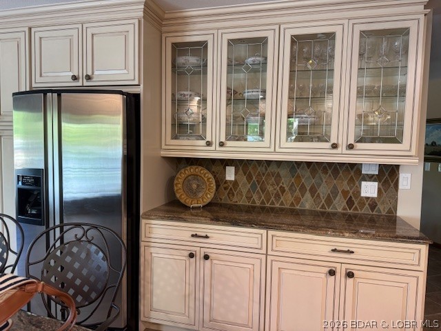 2293 Standing Rock Road Camdenton, MO 65020 - Photo 22 of 99 Lighted China & Glass Display Cabinet w/ Leaded Gl