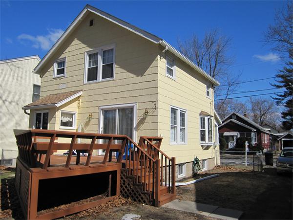 178 Russell Street Springfield, MA 01104 - Photo 3 of 30