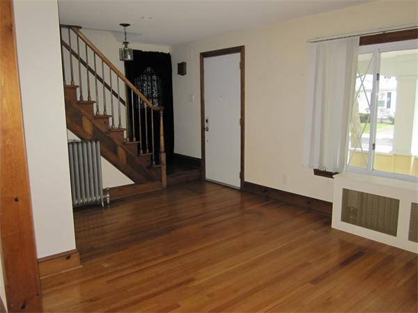 178 Russell Street Springfield, MA 01104 - Photo 8 of 30