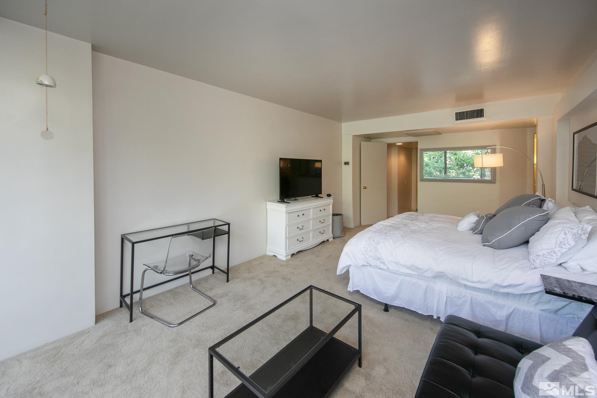 280 Island, Unit 202 Reno, NV 89501 - Photo 15 of 28 Photo 15