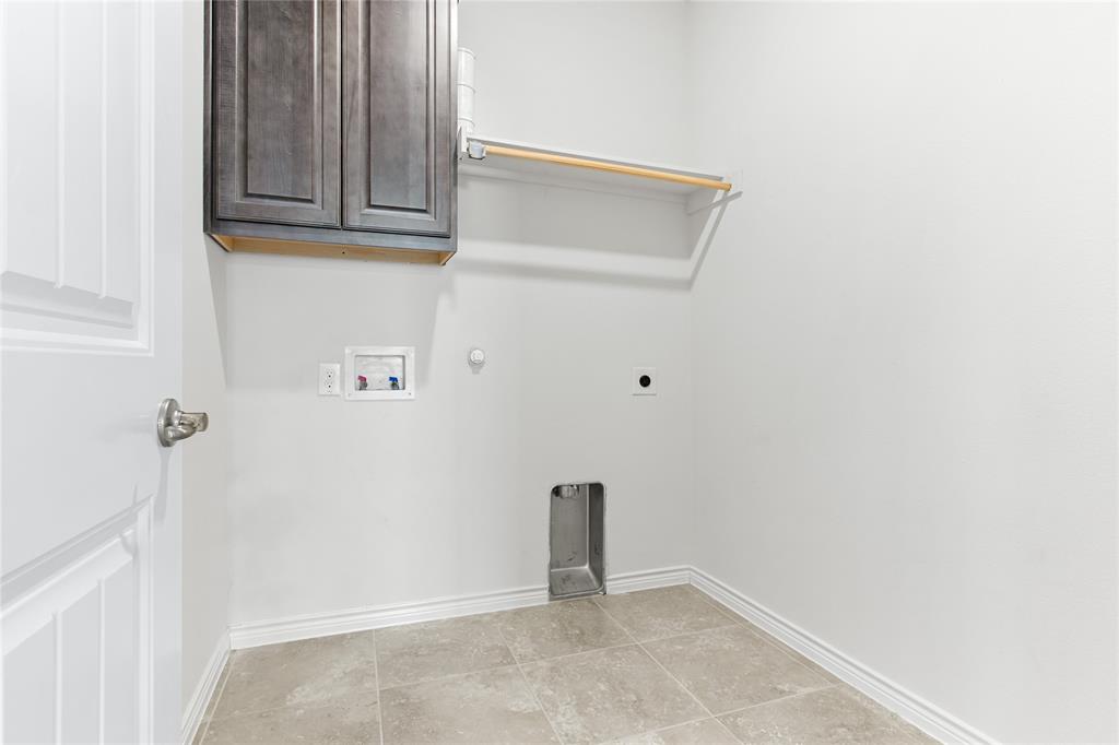 3100 Rademaker Drive Heath, TX 75126 - Photo 23 of 26 a view of cupboard