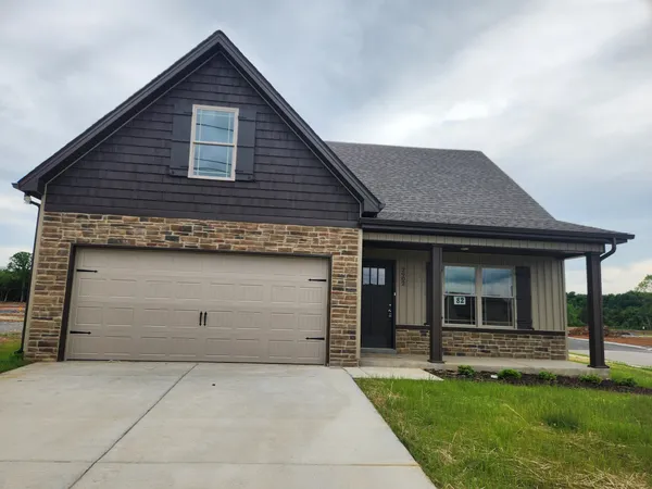 a front view of house with yard
